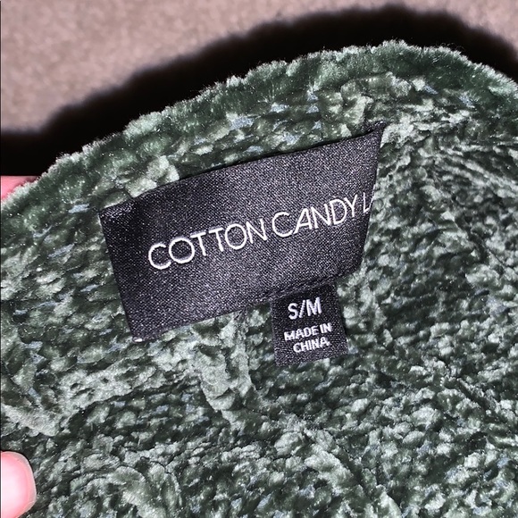 Green Cropped Sweater - Picture 6 of 8